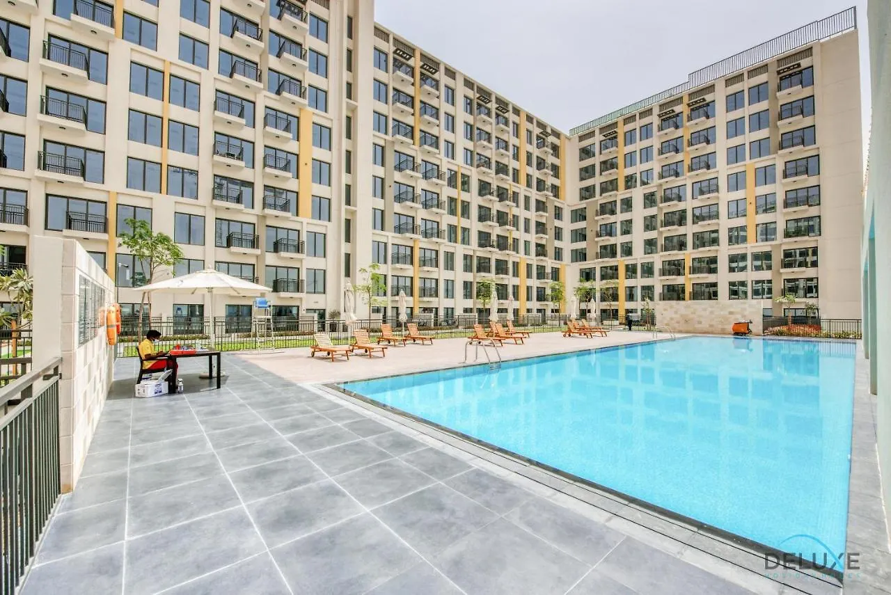 Spotless 1Br At Una Town Square Dubailand By Deluxe Holiday Homes